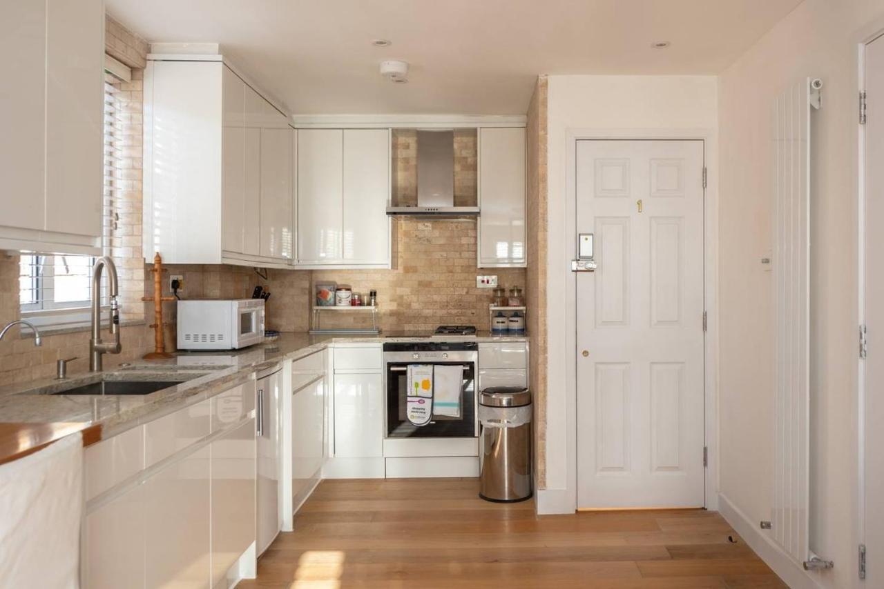 Guestready - Lovely Studio 2mins To The Tube Leilighet *