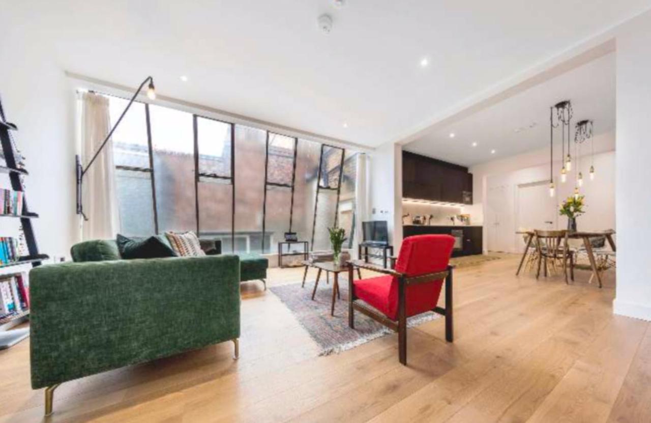 Apartment 3 Bedroom Warehouse Style In Balham *