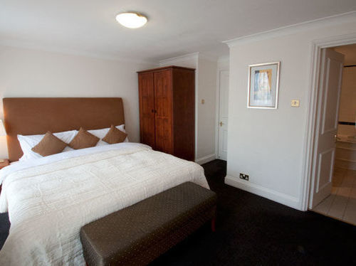 15 Basil Street Knightsbridge, Luxury Serviced 5* London