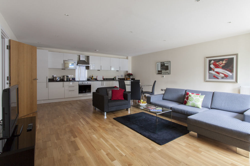 Apartment Lanterns Way At Canary Wharf By Mysquare London