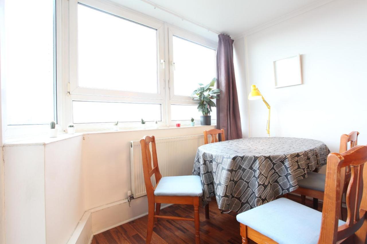 Chelsea Off Kings Road One Bedroom With Balcony Leilighet