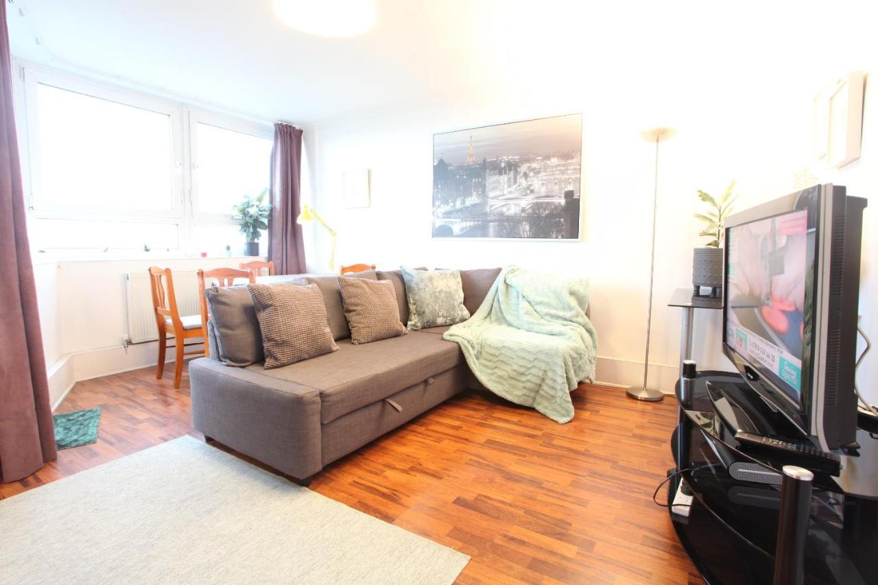 Leilighet Chelsea Off Kings Road One Bedroom With Balcony London