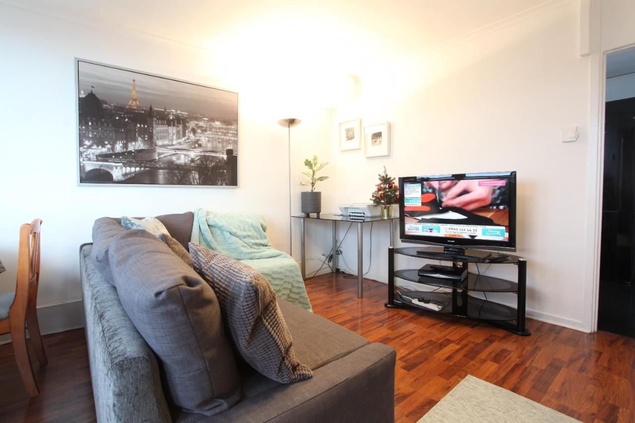 Leilighet Chelsea Off Kings Road One Bedroom With Balcony *