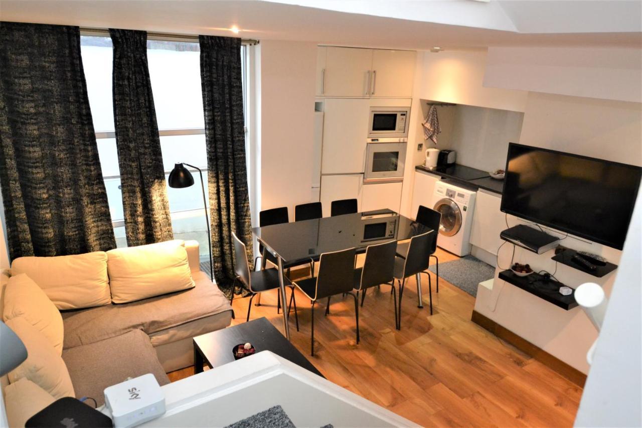 Apartment Bell House