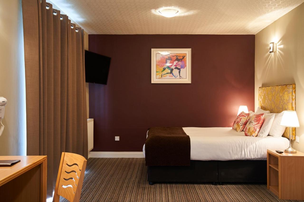 Antoinette Wimbledon Hotel London