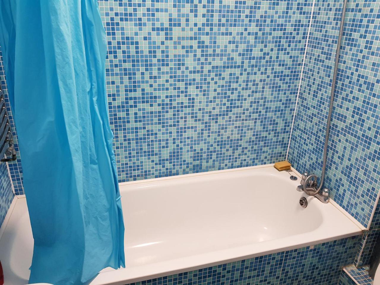 Zone 1 Guest house *