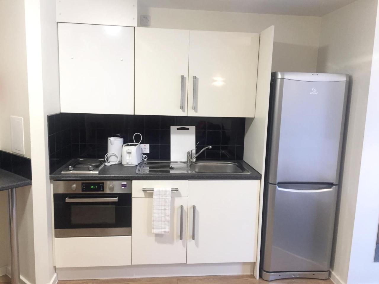 Ensuite Rooms, Southwark - Sk * London
