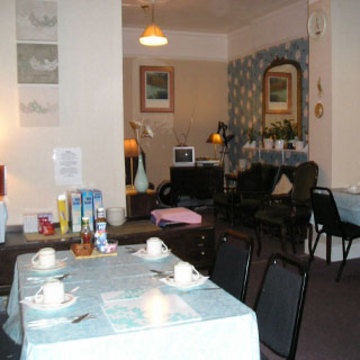Abbey Bed & Breakfast 2*