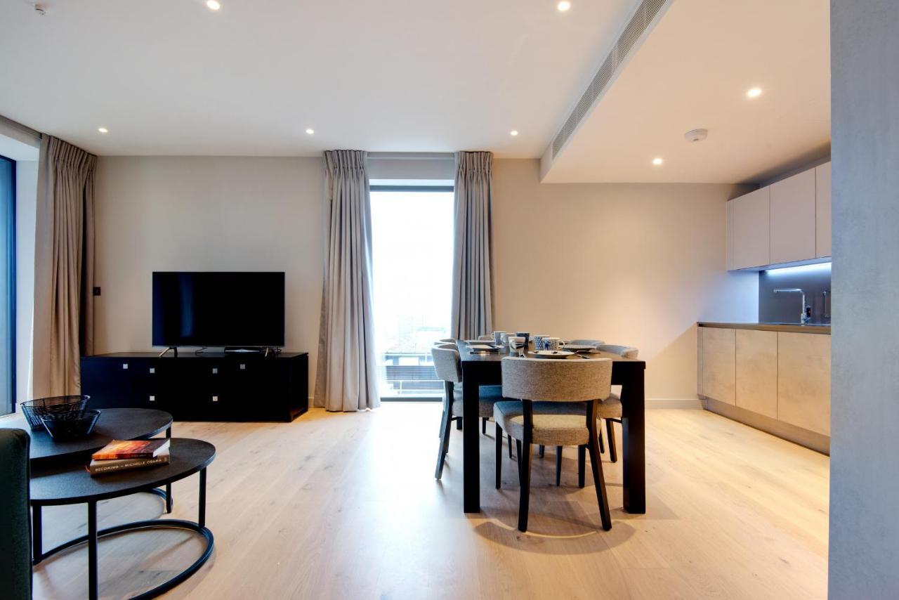 Deluxe Victoria Close To Buckingham Palace By Underthedoormat Londen