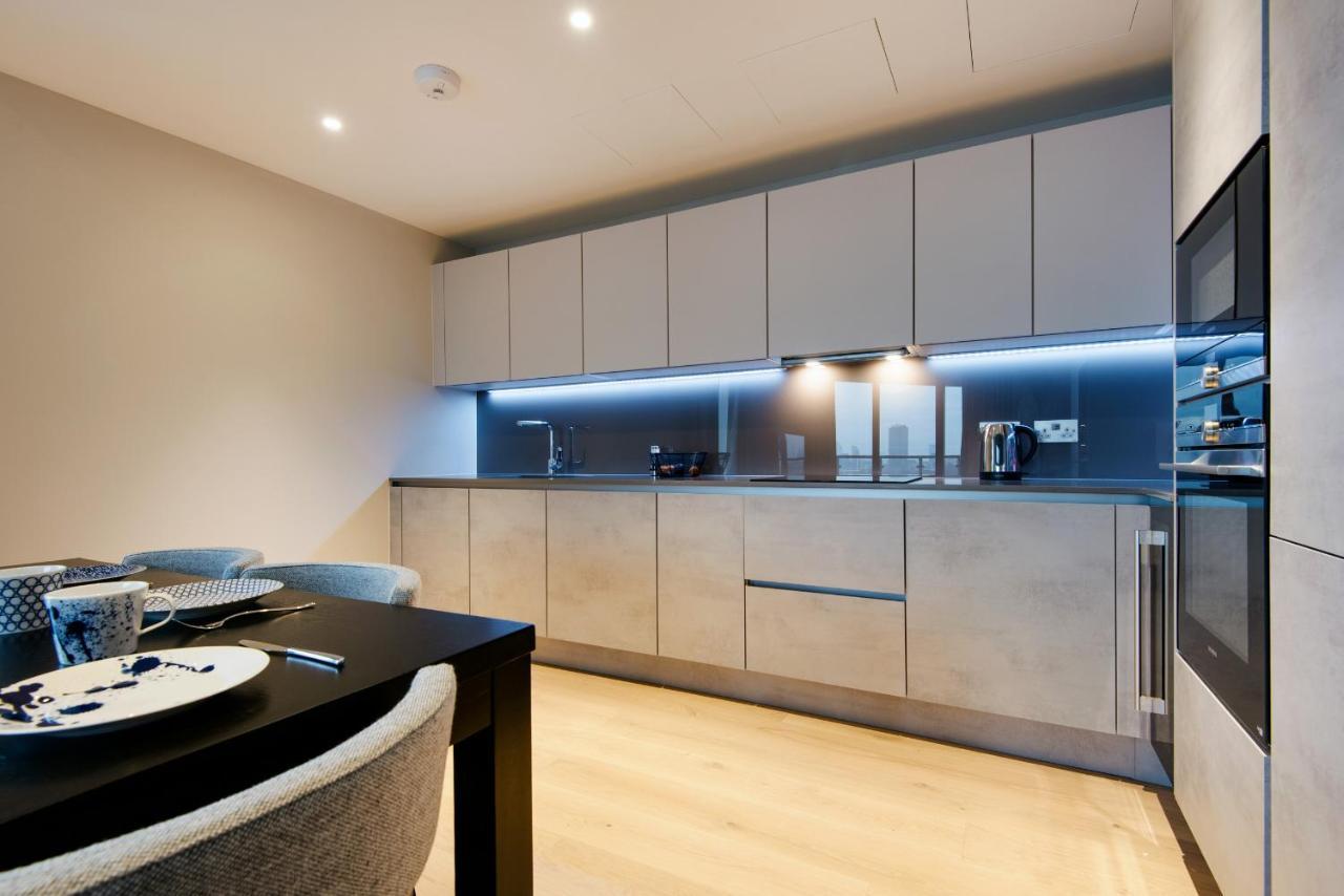 Deluxe Victoria Close To Buckingham Palace By Underthedoormat Appartement *