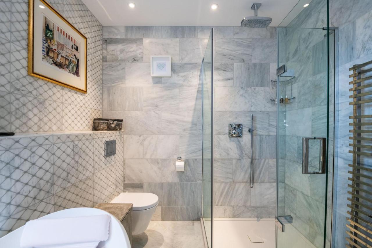Immaculate Designer In Wandsworth Holiday home London
