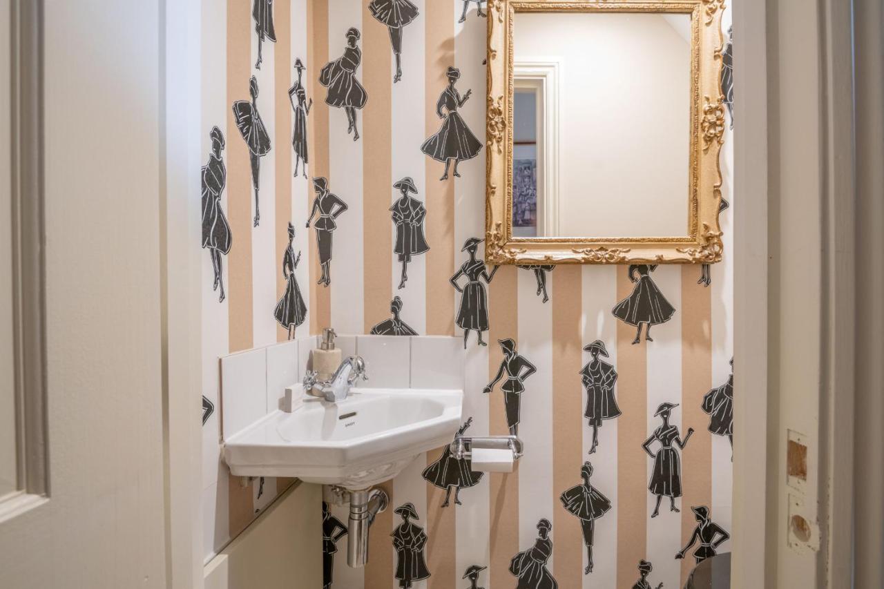 Holiday home Immaculate Designer In Wandsworth