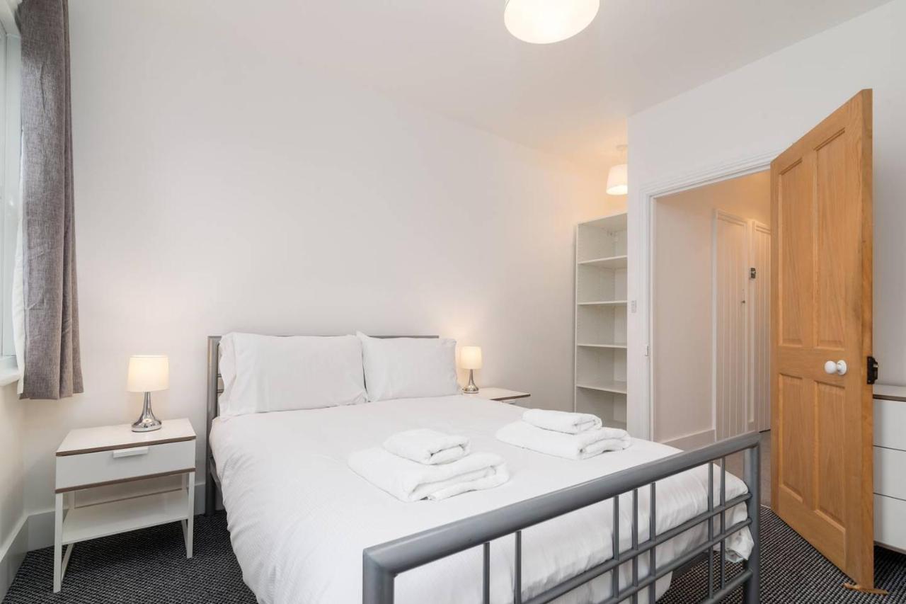 Leilighet Guestready - Modern 2-bed For 4 In Golders Green!