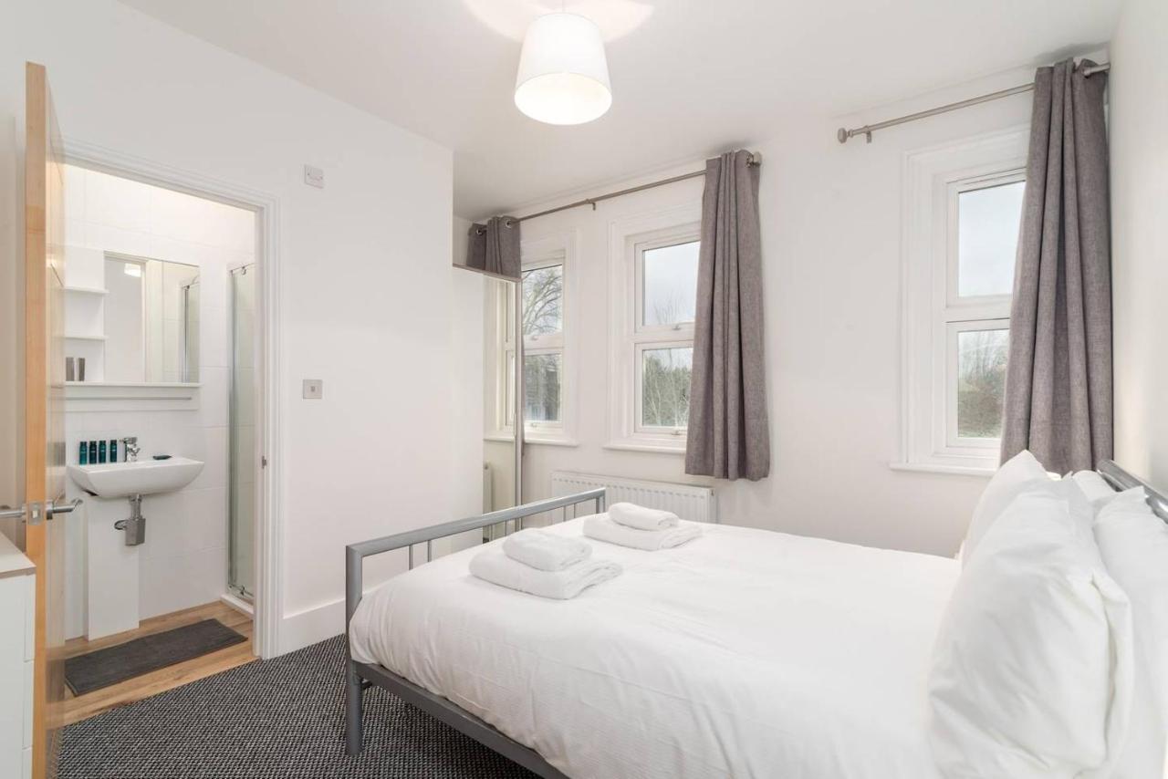Leilighet Guestready - Modern 2-bed For 4 In Golders Green! London