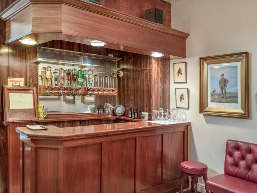 Brook Hotel 3*