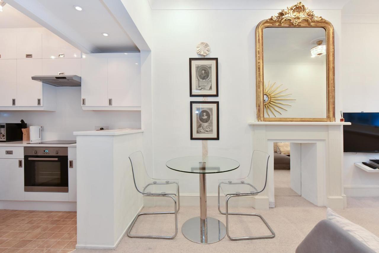 Apartment Lifestyle - Knightsbridge - Harrod's
