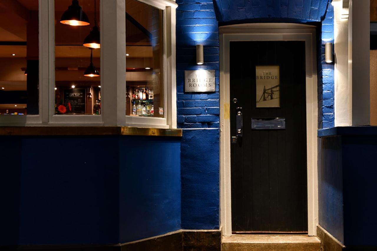 Inn The Bridge Pub & London