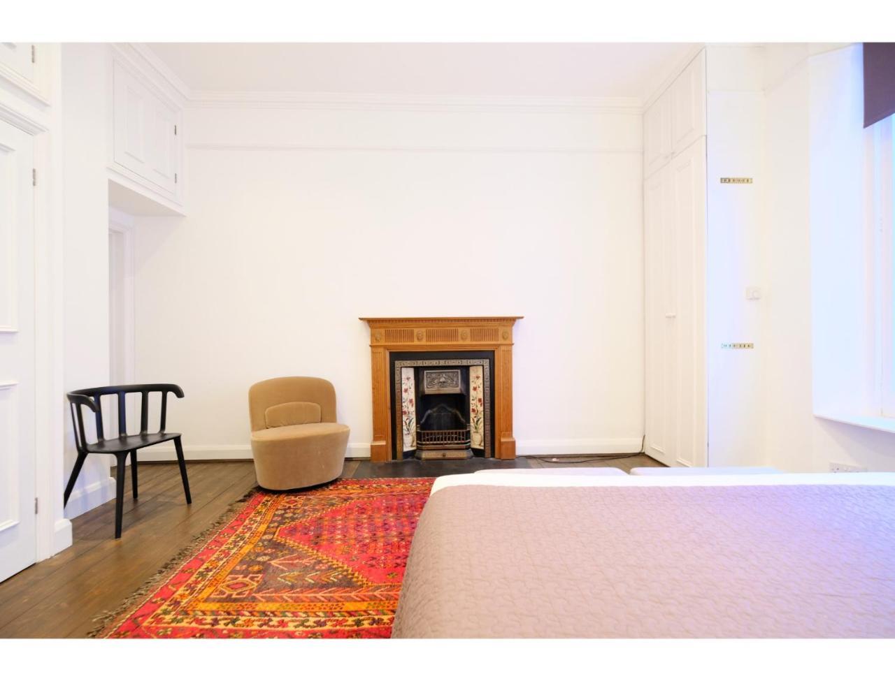 Leilighet Edgware Rd, Paddington Spacious Sleeps 4 London