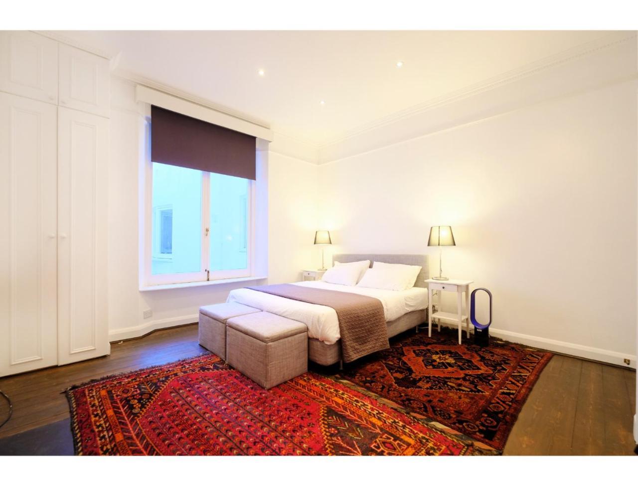Edgware Rd, Paddington Spacious Sleeps 4