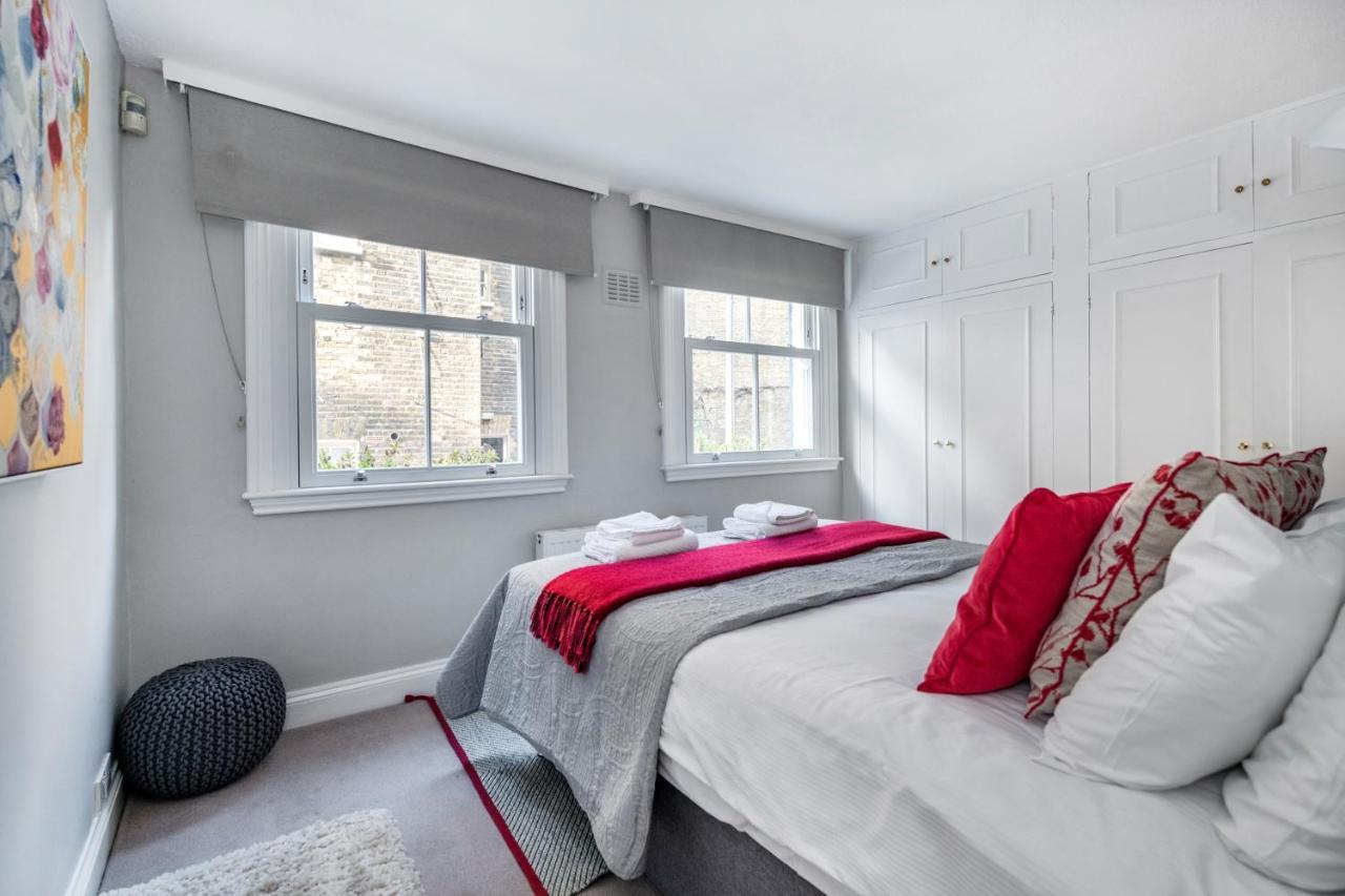 Victoria Mews House - By Sojourn Apartment *