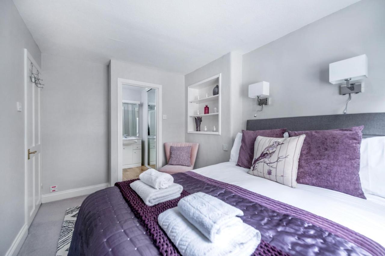 Victoria Mews House - By Sojourn *