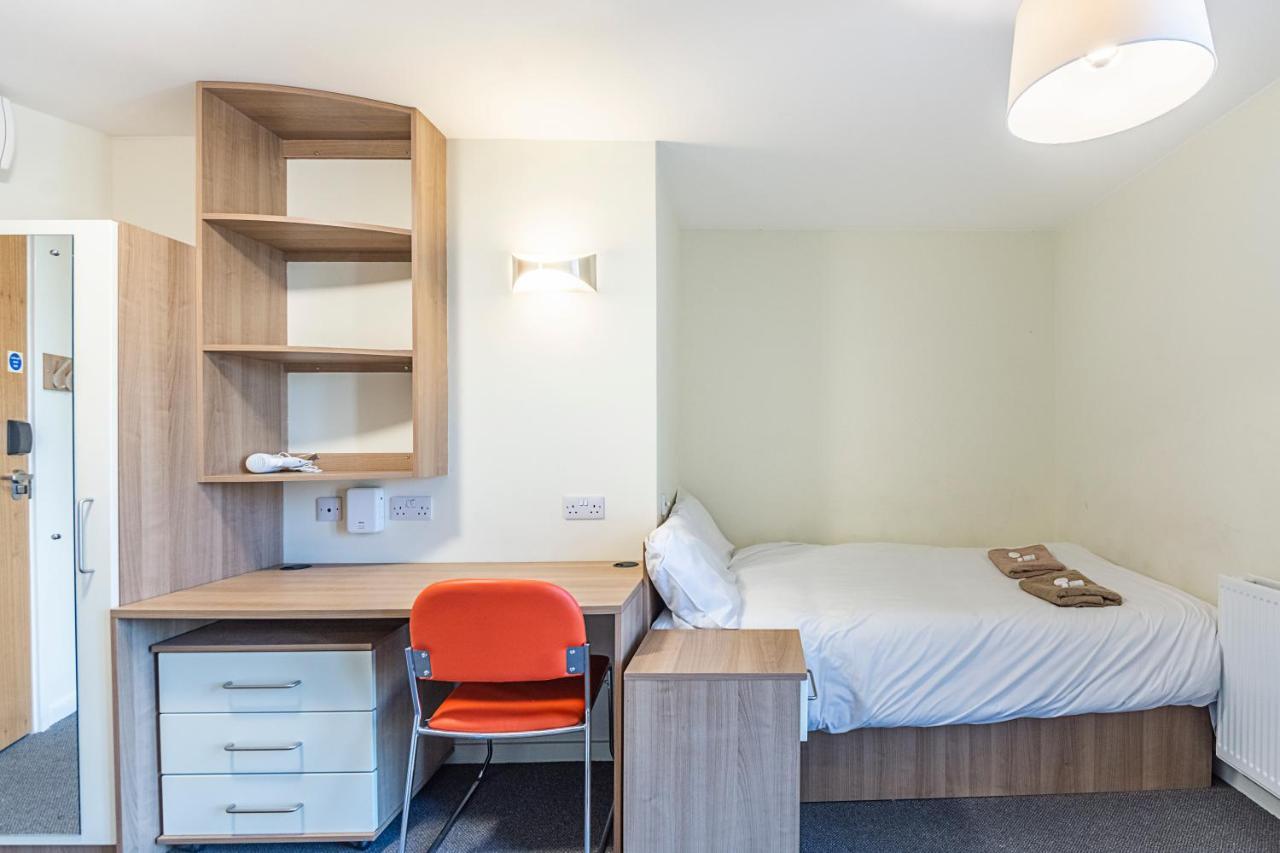 Ensuite Rooms, Southwark - Sk * London