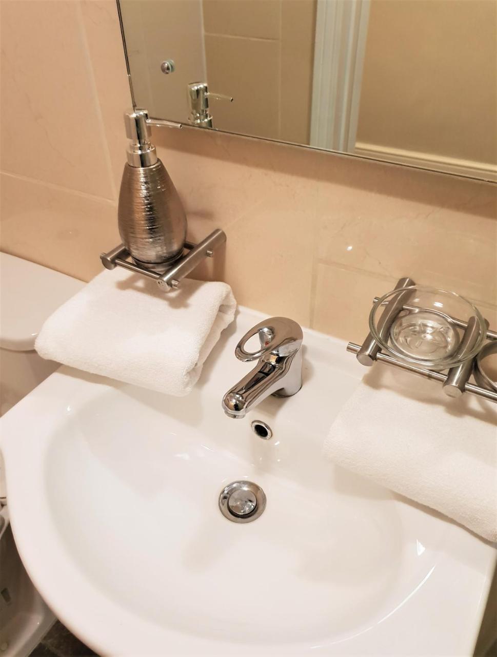 The King William Hotel London