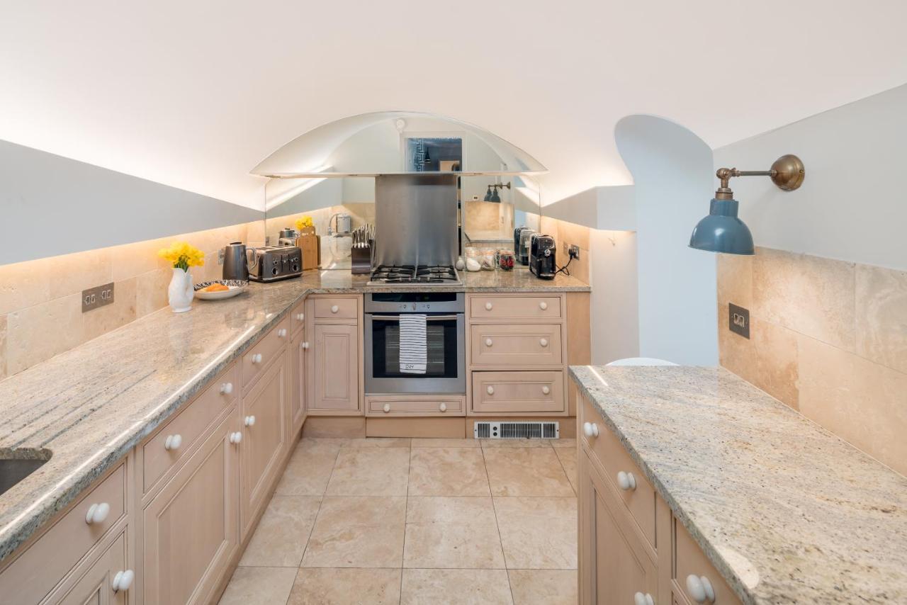 Cozy Flat With Patio In The Heart Of Pimlico Londen