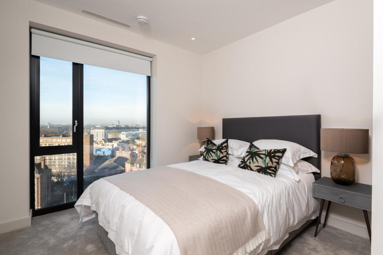Modern Family Close To Victoria Station By Underthedoormat Apartment