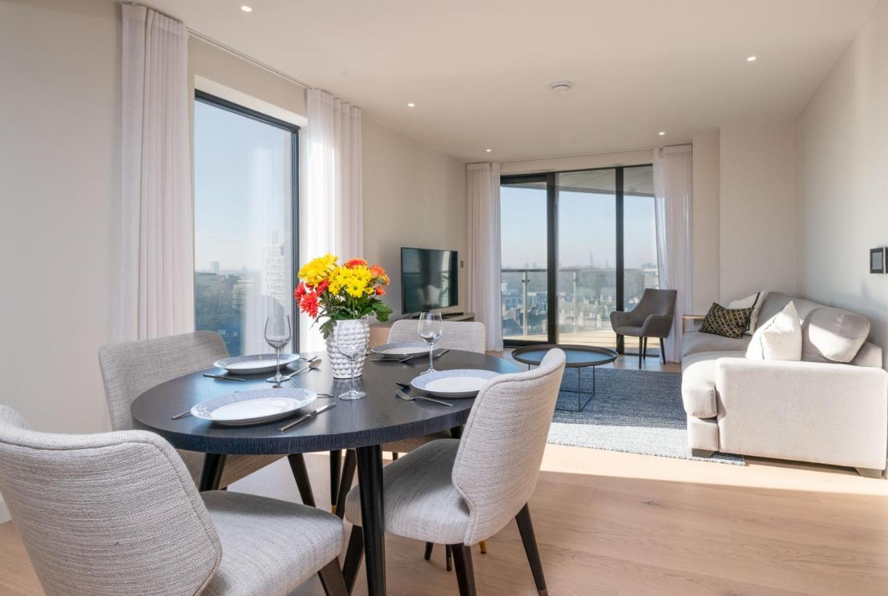 Modern Family Close To Victoria Station By Underthedoormat Apartment
