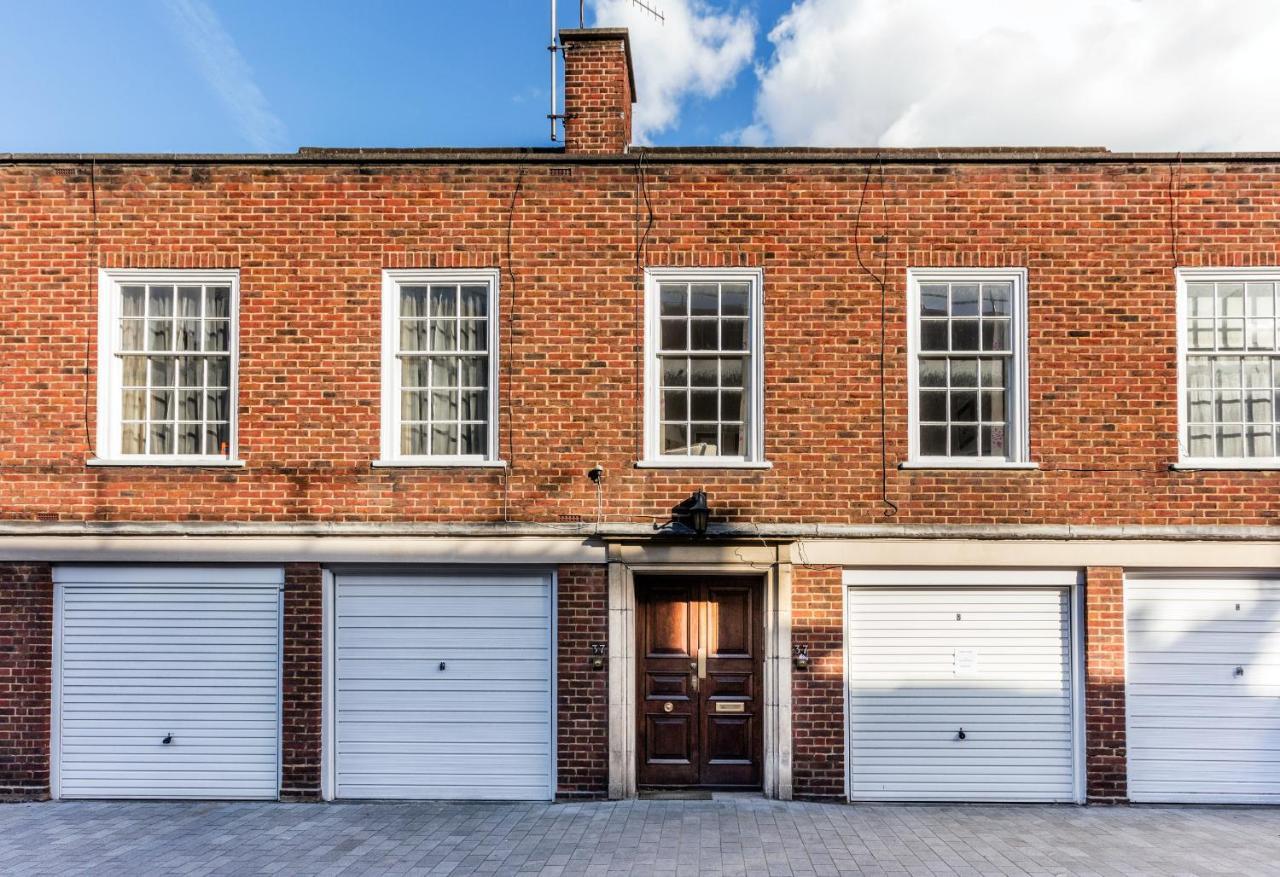 37 Devonshire Mews West * Londen