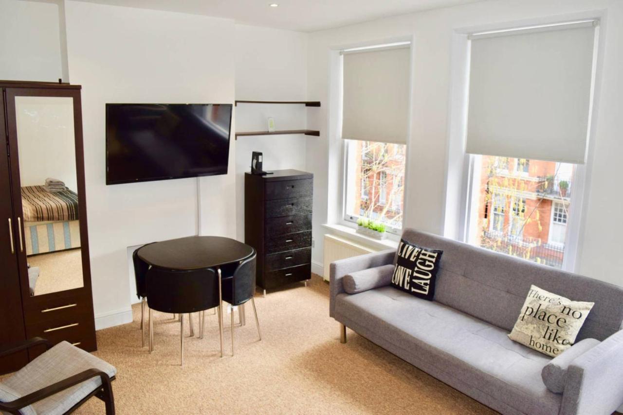 Gorgeous Studio In Trendy Location
