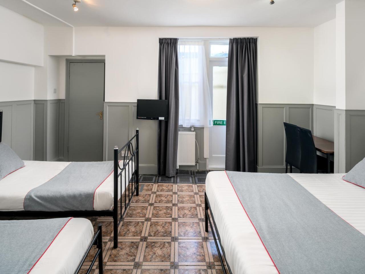Oyo Kings Hotel 3*