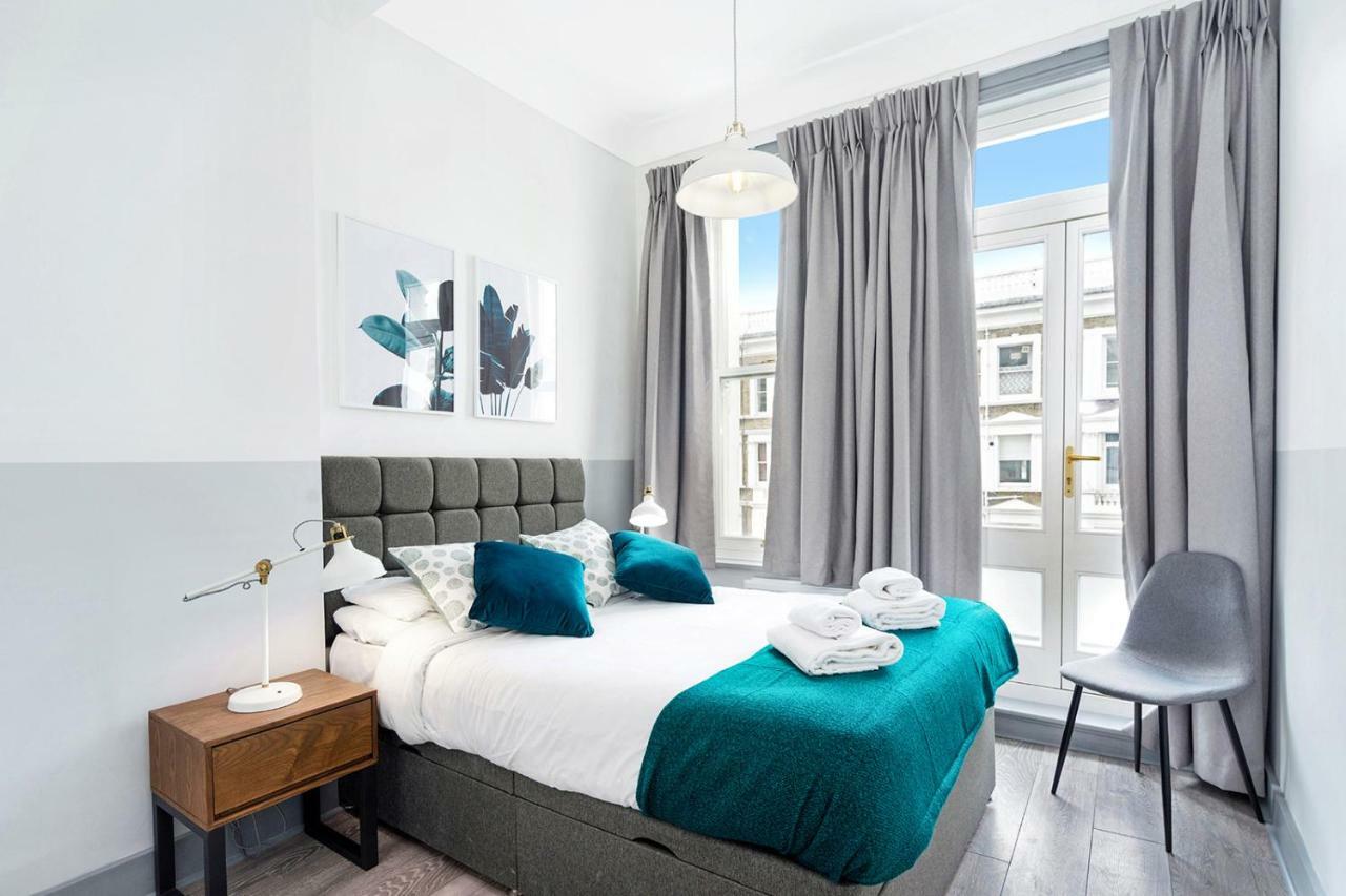 Prime. Vision. Living. * London