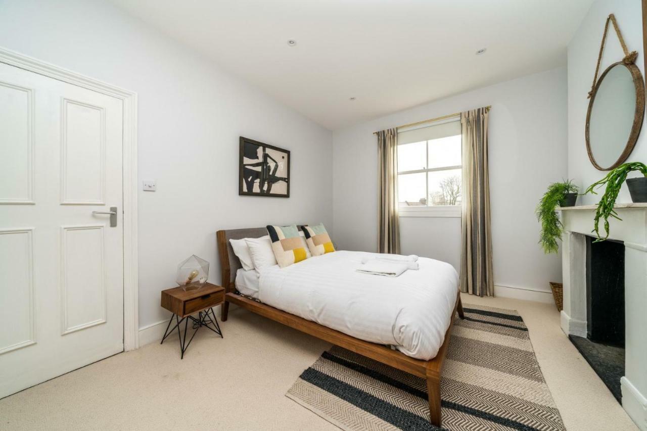 New Bohemian 2 Bedroom Victorian Flat In Dalston Appartement Londen