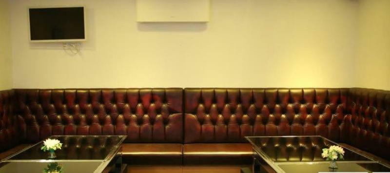 Exhibition Court 4 Hotel 2*