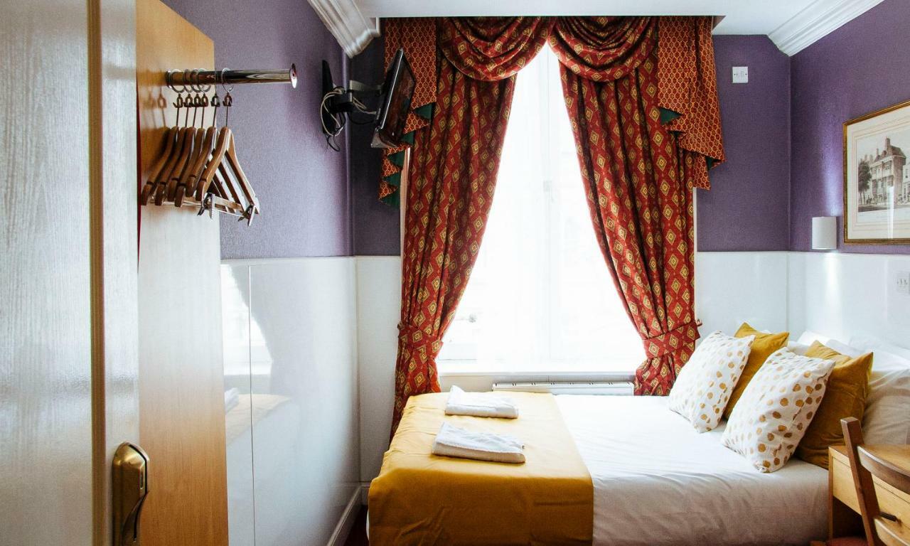 Lord Kensington 3* London