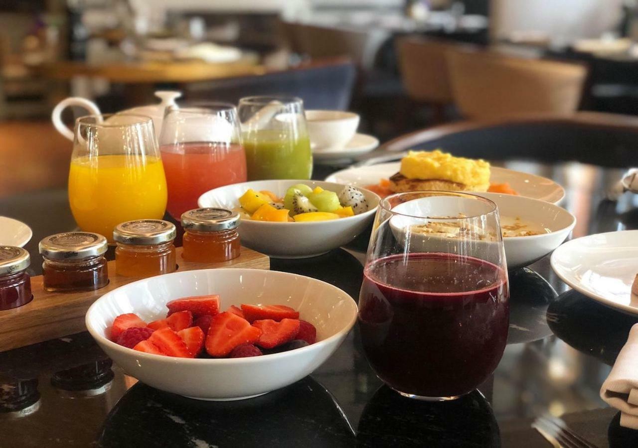 Dukes Hotell 5*