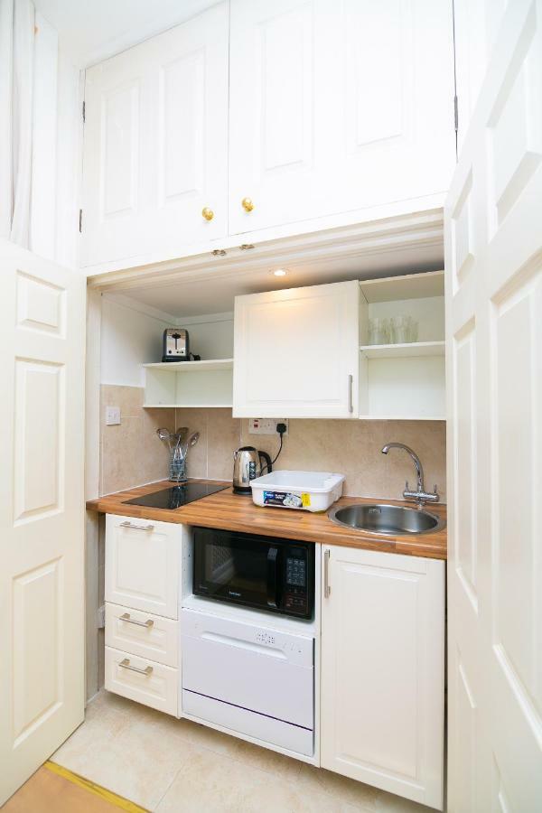 Primestate Knightsbridge Apartment *