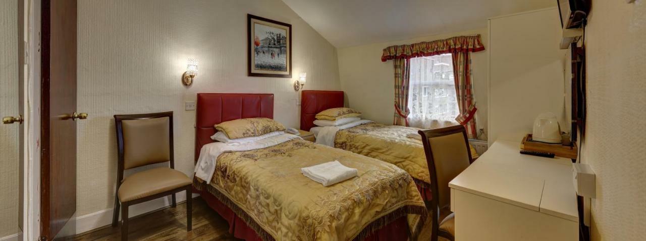 Barry House 3* London