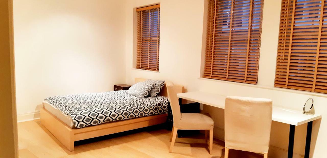 Pensión Covent Garden Penthouse *