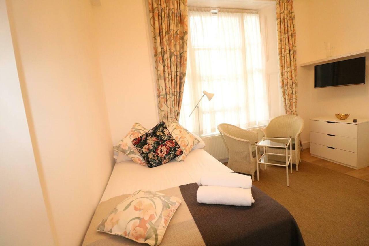 Fabulous Split Level Studio Hyde Park H3 London