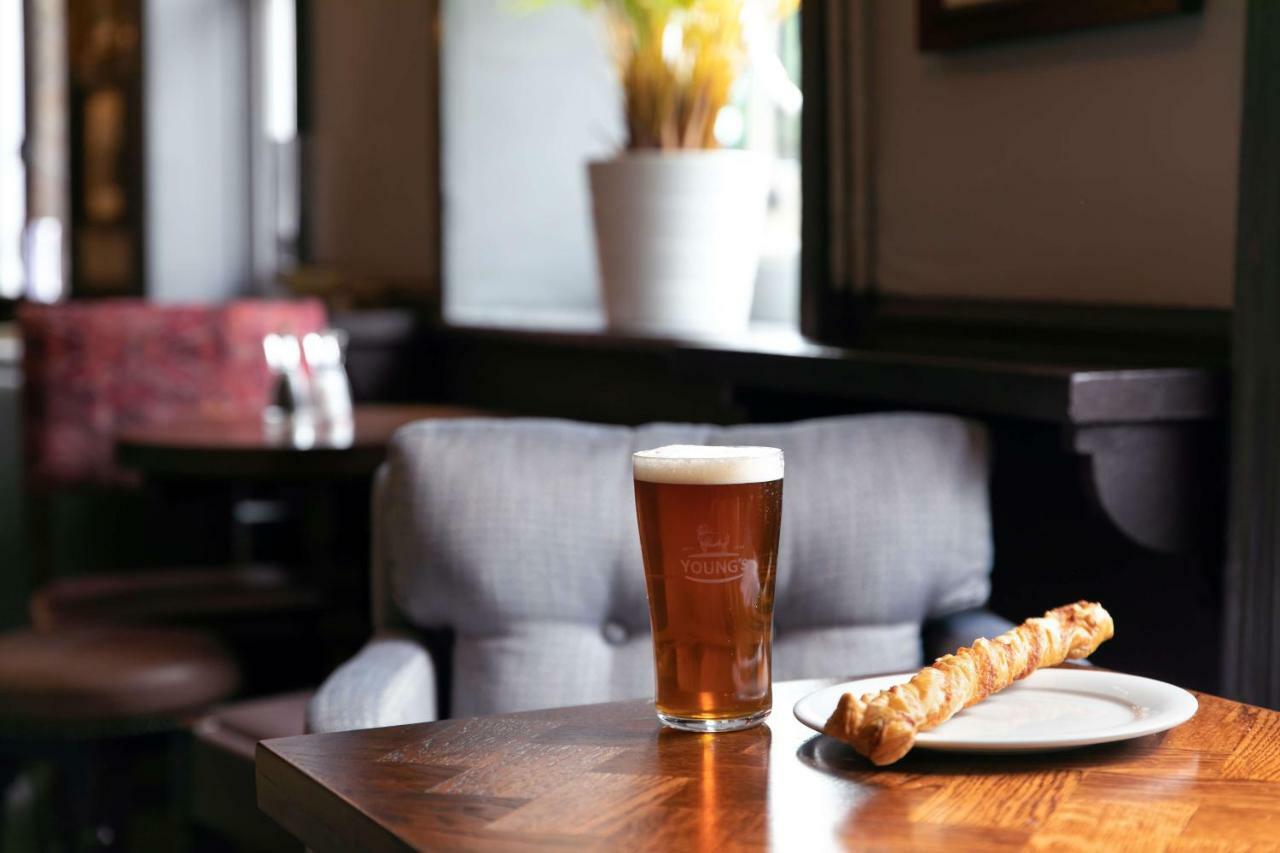 Rose And Crown 3* Londen