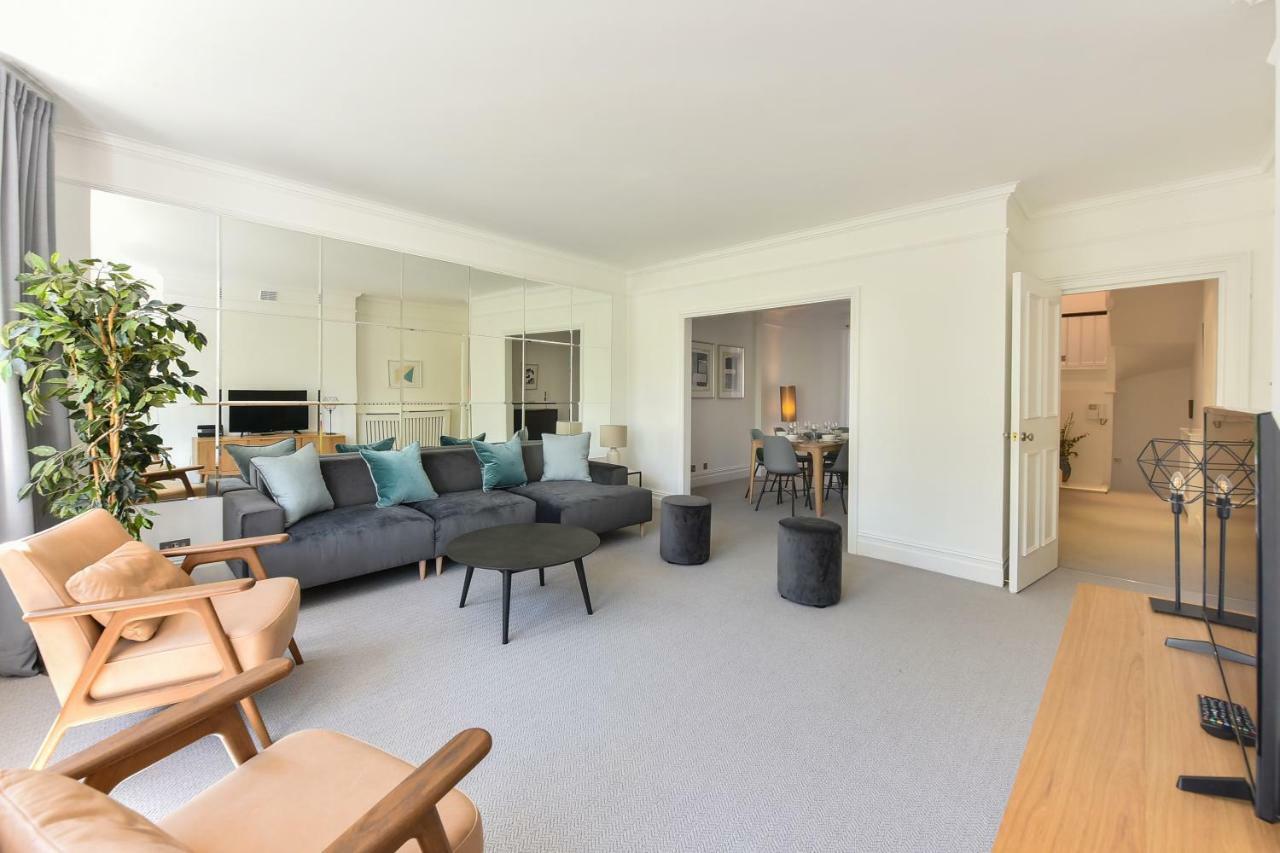 Lifestyle - Knightsbridge - Harrod's Apartment