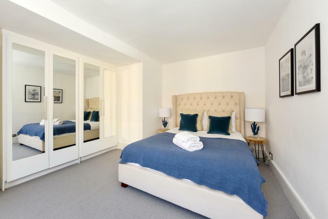 Lifestyle - Knightsbridge - Harrod's Apartment