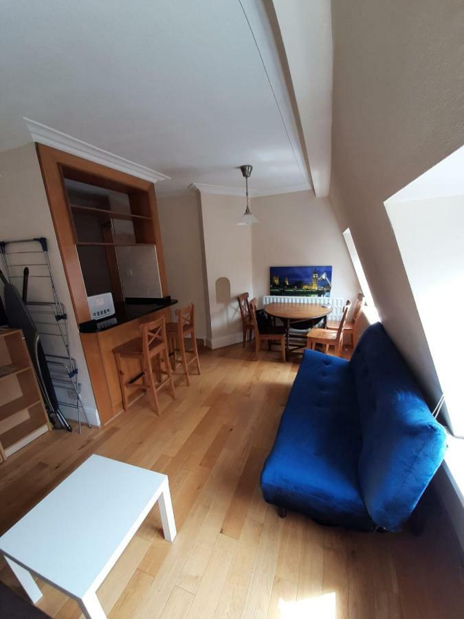 Unique, Exciting And Yours 2rooms Trafalgar Square London