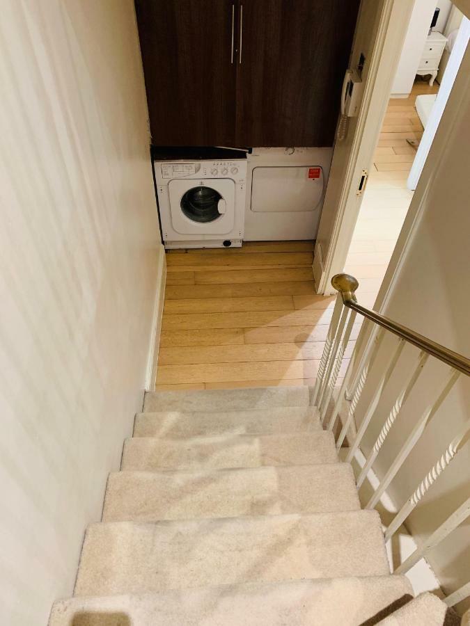 Piccadilly Circus Suites *