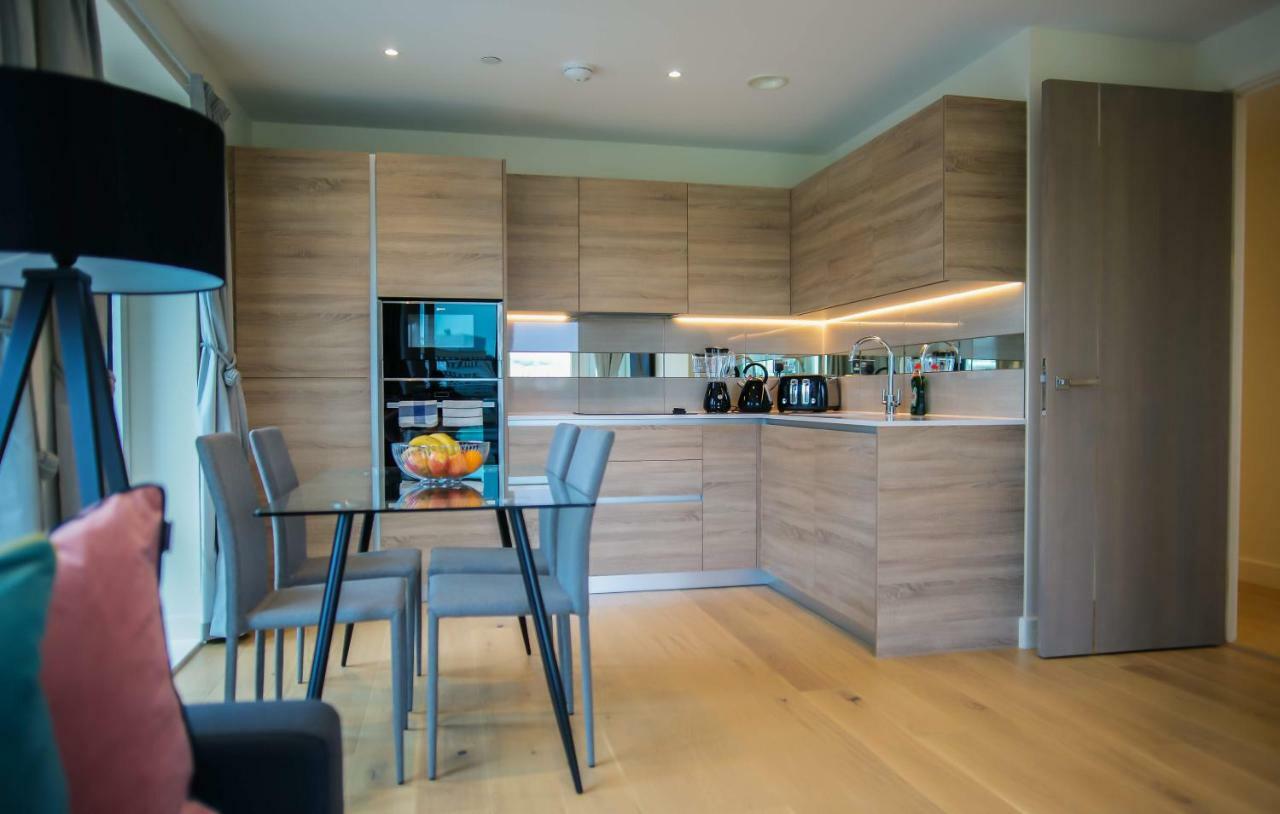Thames View 2 Bed With Balcony Leilighet *