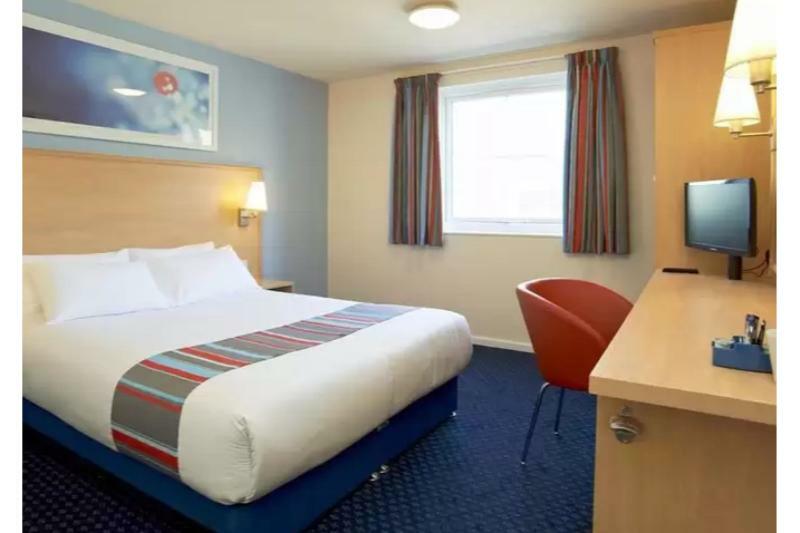 Travelodge Hotel 3*