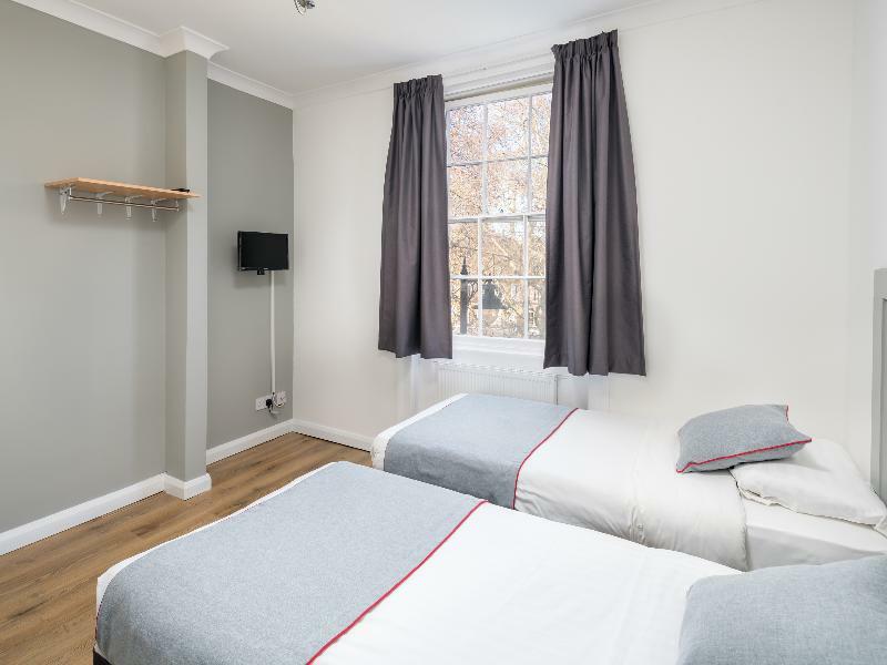 Oyo Kings Hotel 3*